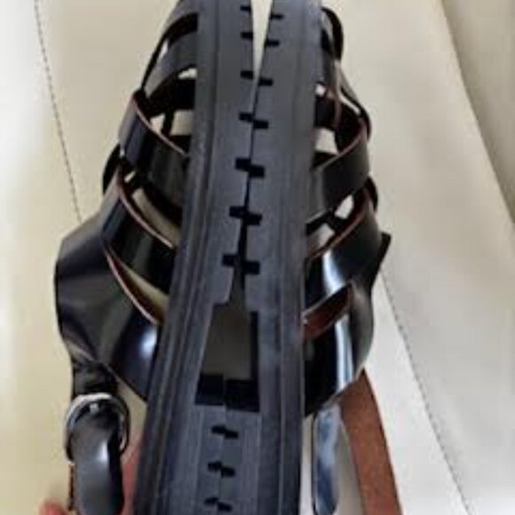 Zara Women's Black Leather Cage Shoe/Sandal Size 9 - Picture 6 of 6